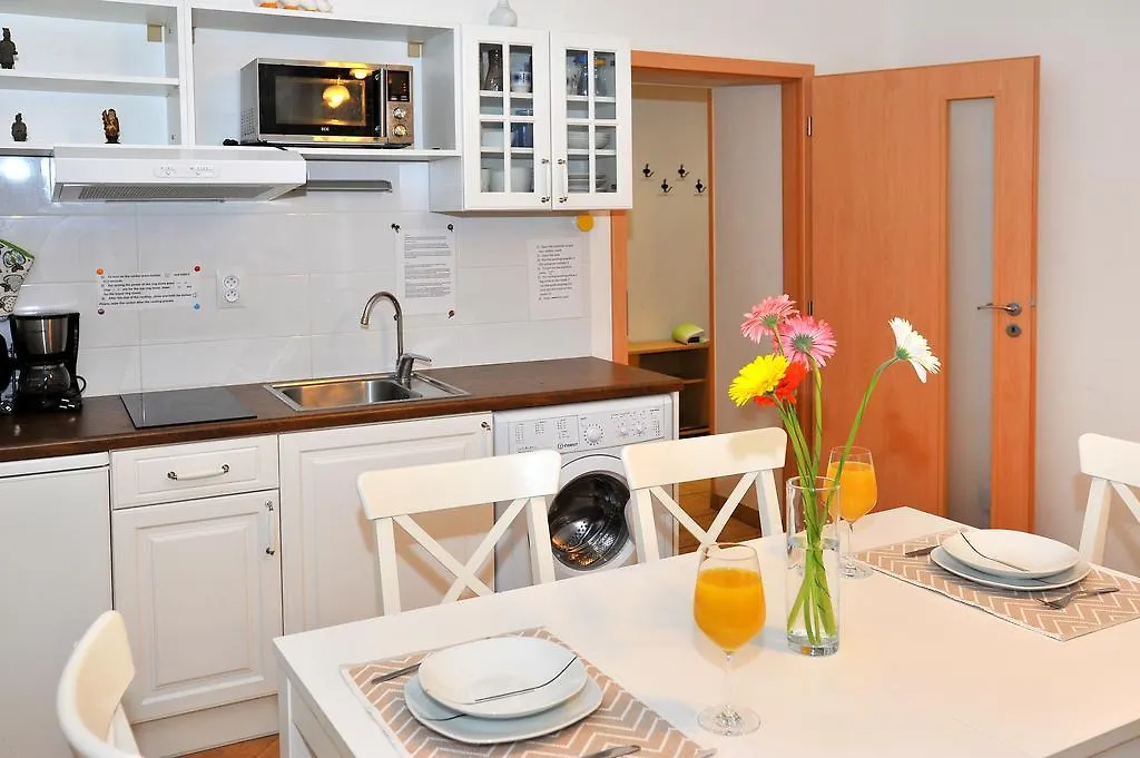 Condo In Vinohrady Prague 0*,  Czech Republic